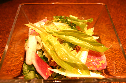 <br /><br />魚沼産うるいと季節野菜の彩りサラダ<br />ミモレット風味