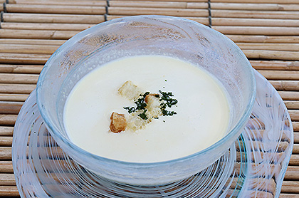 <br /><br />ポテトの冷たいクリームスープ “ ヴィシソワーズ ”<br />