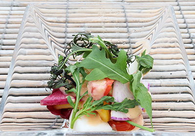 <br /><br />季節野菜の彩りサラダ サウザンドアイランドドレッシング<br />